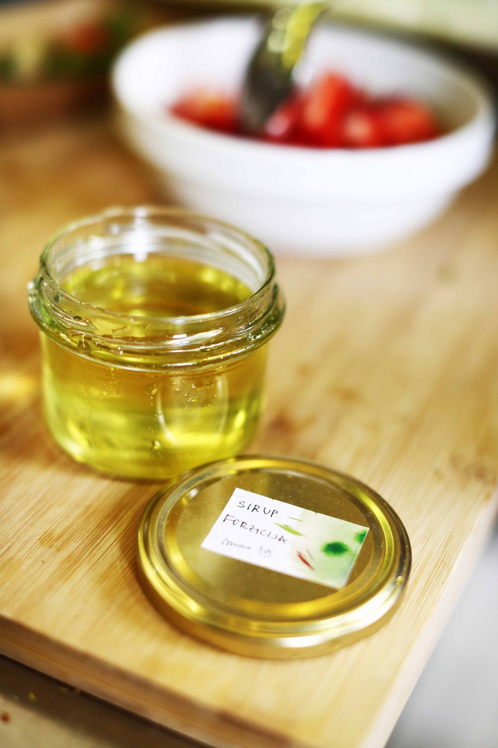 Sirup forzicije, izredno lepe barve